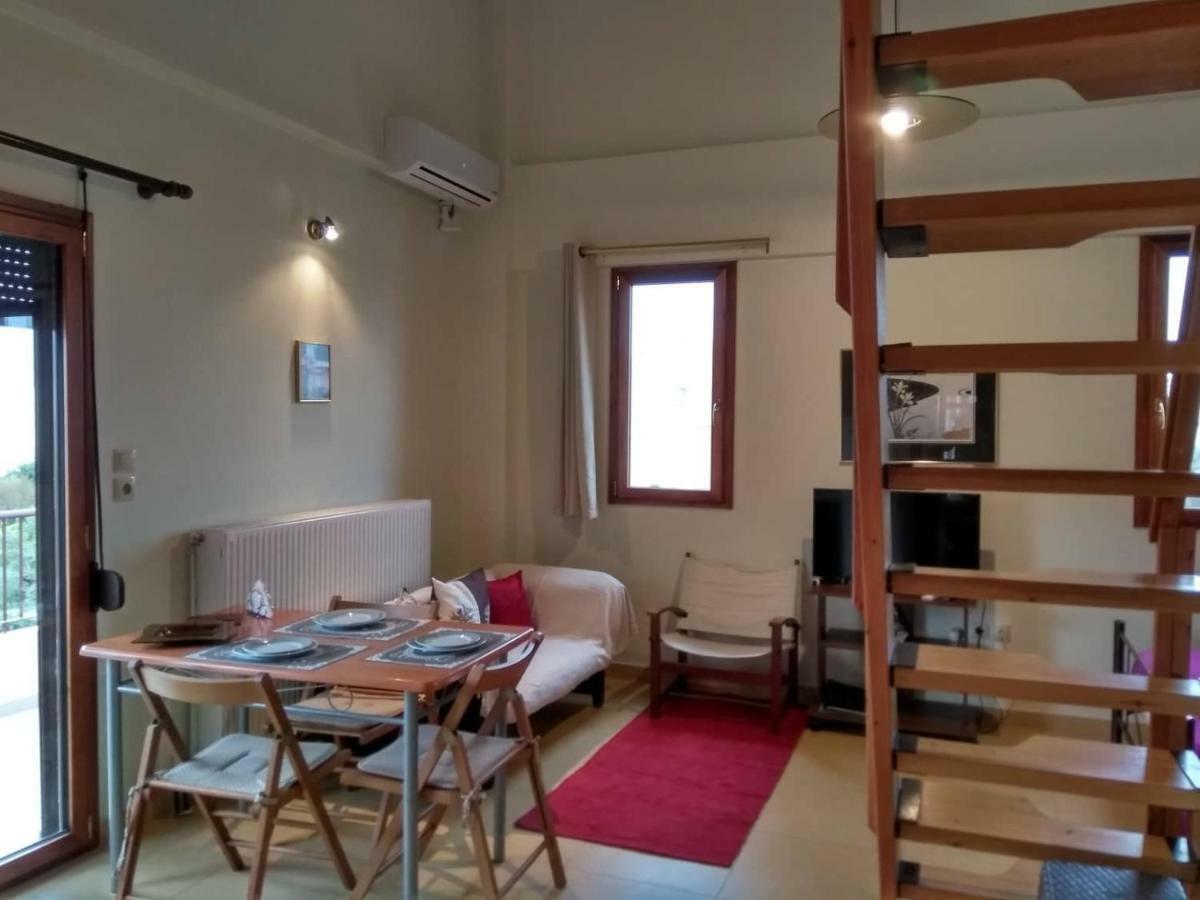Deili Studio Loft Kalamata Dış mekan fotoğraf